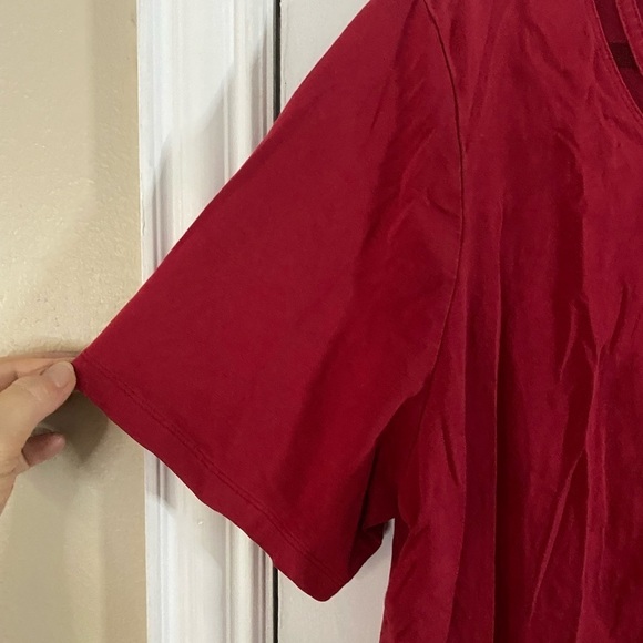 Catherines Suprema Collection Red Top Women's Size 1X (18-20W) Sheer Panels - Picture 4 of 5